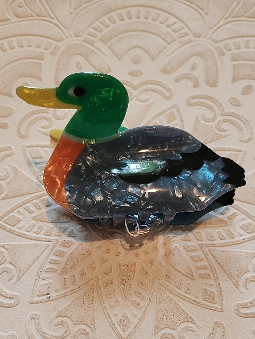 Duck-shaped Acrylic Hair Clip in Green, Yellow, Orange, Black, Gray